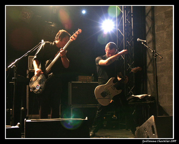 Bikini Machine, concert au Ferrailleur, 2009